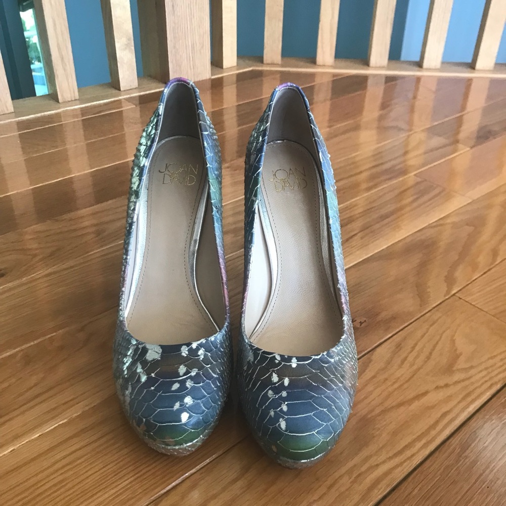 Sale‼️Joan and David mermaid heels
